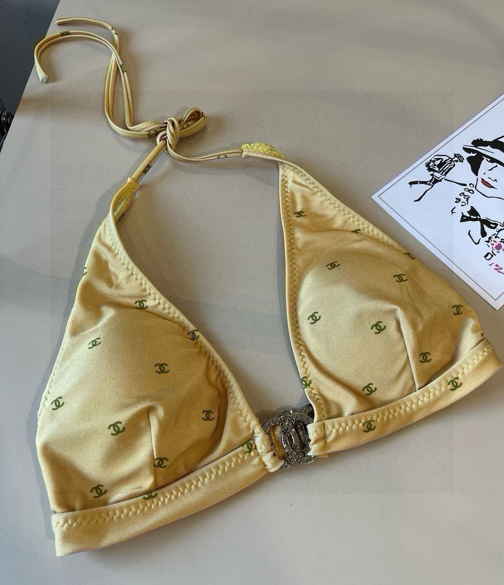 CHANEL BIKINI SWIMSUIT SET IN YELLOW AND GREEN LOGO 606523