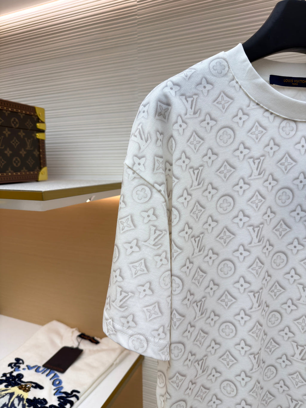 LOUIS VUITTON LV 25S SHORT-SLEEVE T-SHIRT 592304