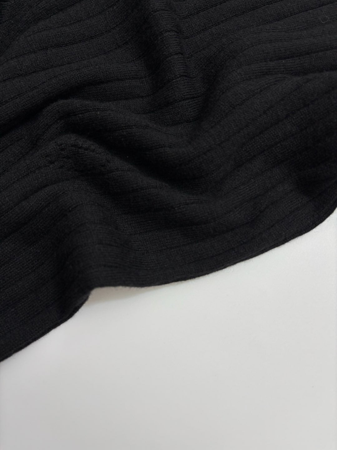 LOUIS VUITTON LV 25S POLO SWEATER 0101