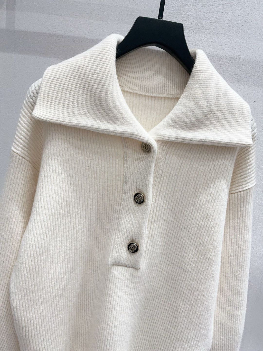 GUCCI SWEATER STYLE 25