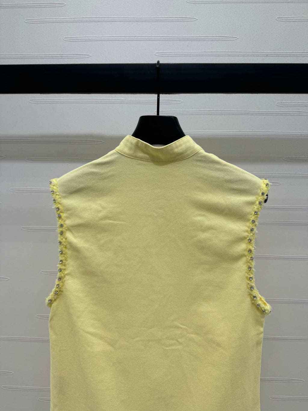 GUCCI SLEEVELESS DENIM TOP WITH STAND COLLAR