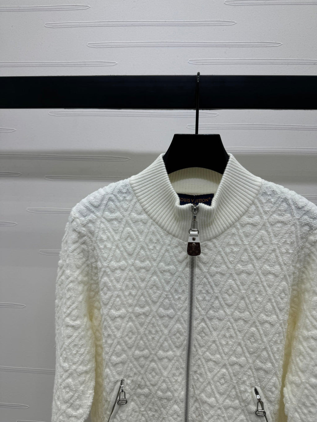 LOUIS VUITTON LV ZIP-UP LONG-SLEEVE KNIT CARDIGAN 274960
