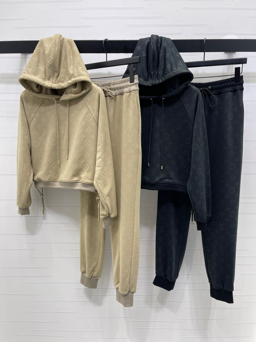 LOUIS VUITTON LV 25S HOODIE SET 0099