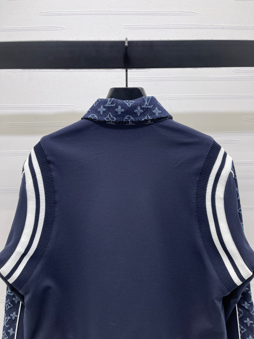 LOUIS VUITTON LV 25S REVERSIBLE BOMBER JACKET 0100