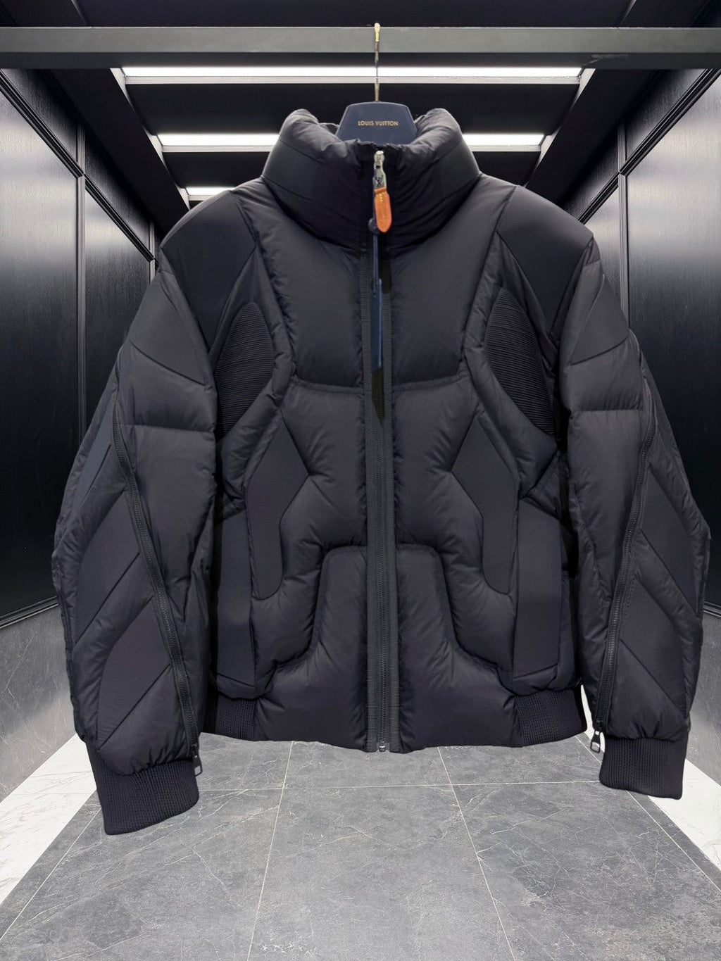 LOUIS VUITTON LV 25S DOWN JACKET 574436