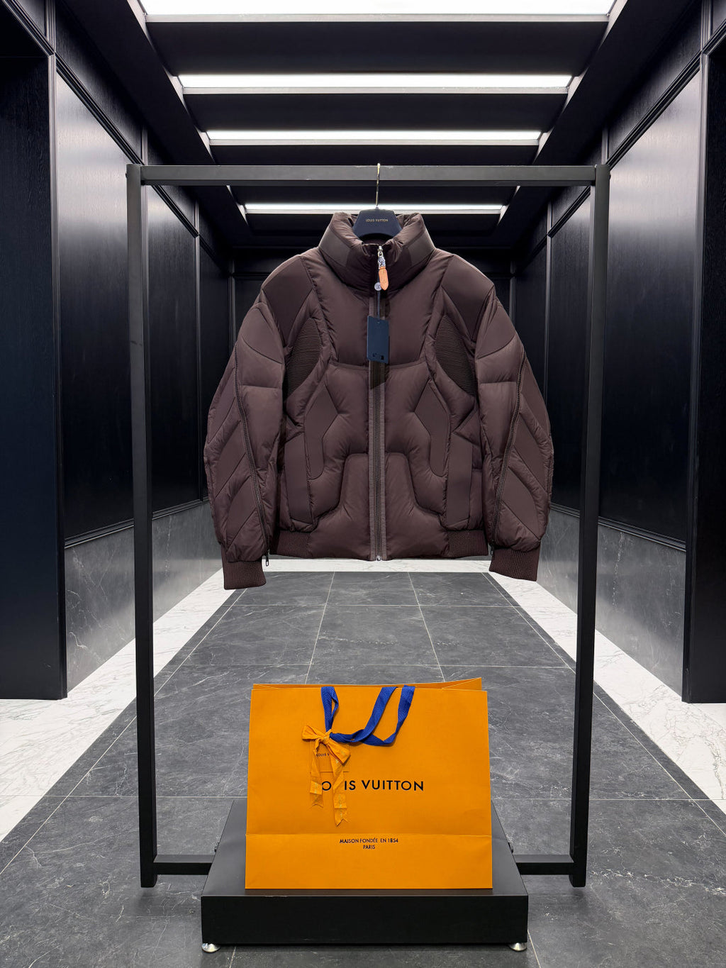 LOUIS VUITTON LV 25S DOWN JACKET 574443