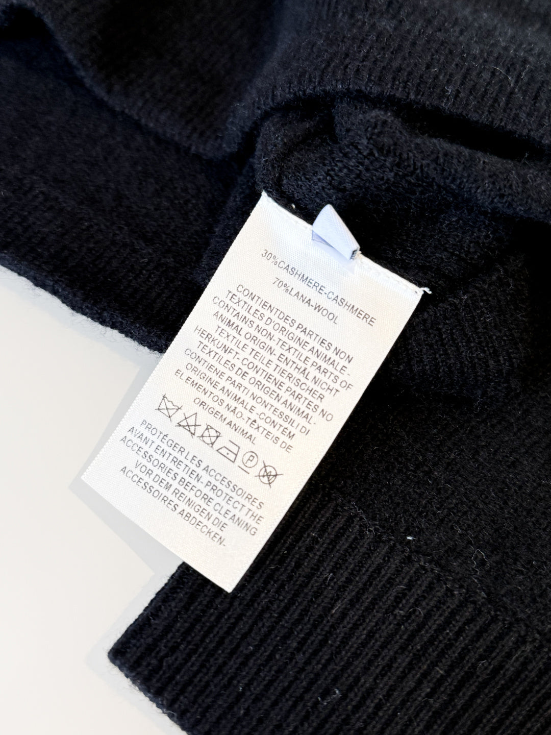 HERMES 25S V-NECK PULLOVER SWEATER 307