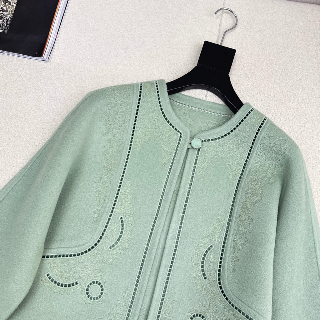 HERMES 25S SHORT CASERE COAT 192