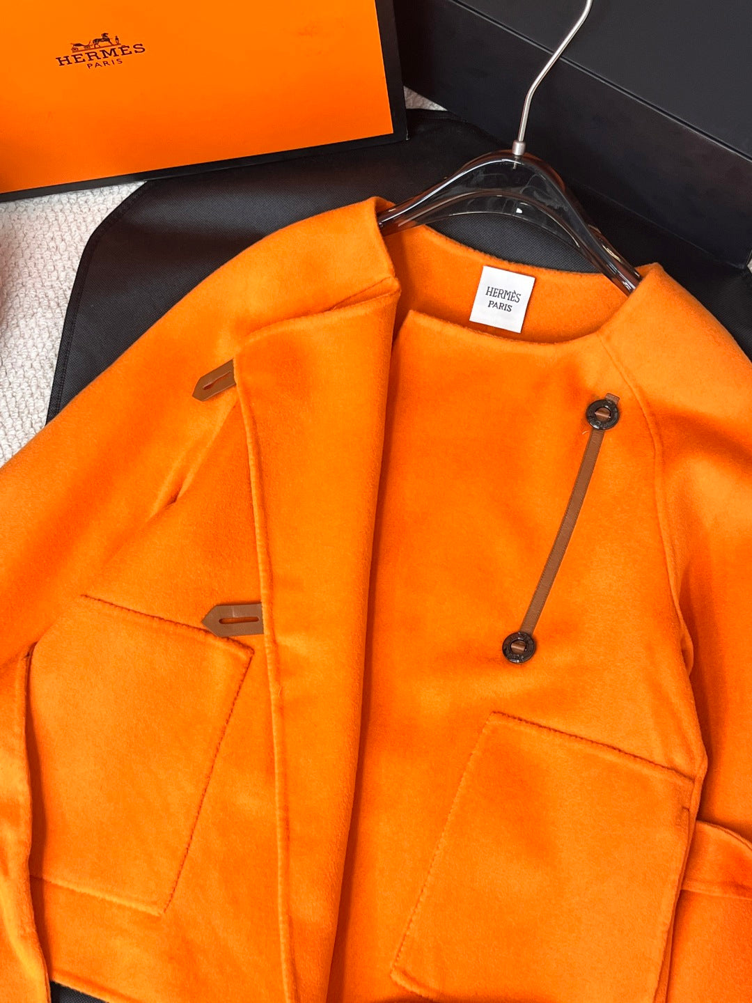 HERMES 25S SHORT CASERE COAT 241
