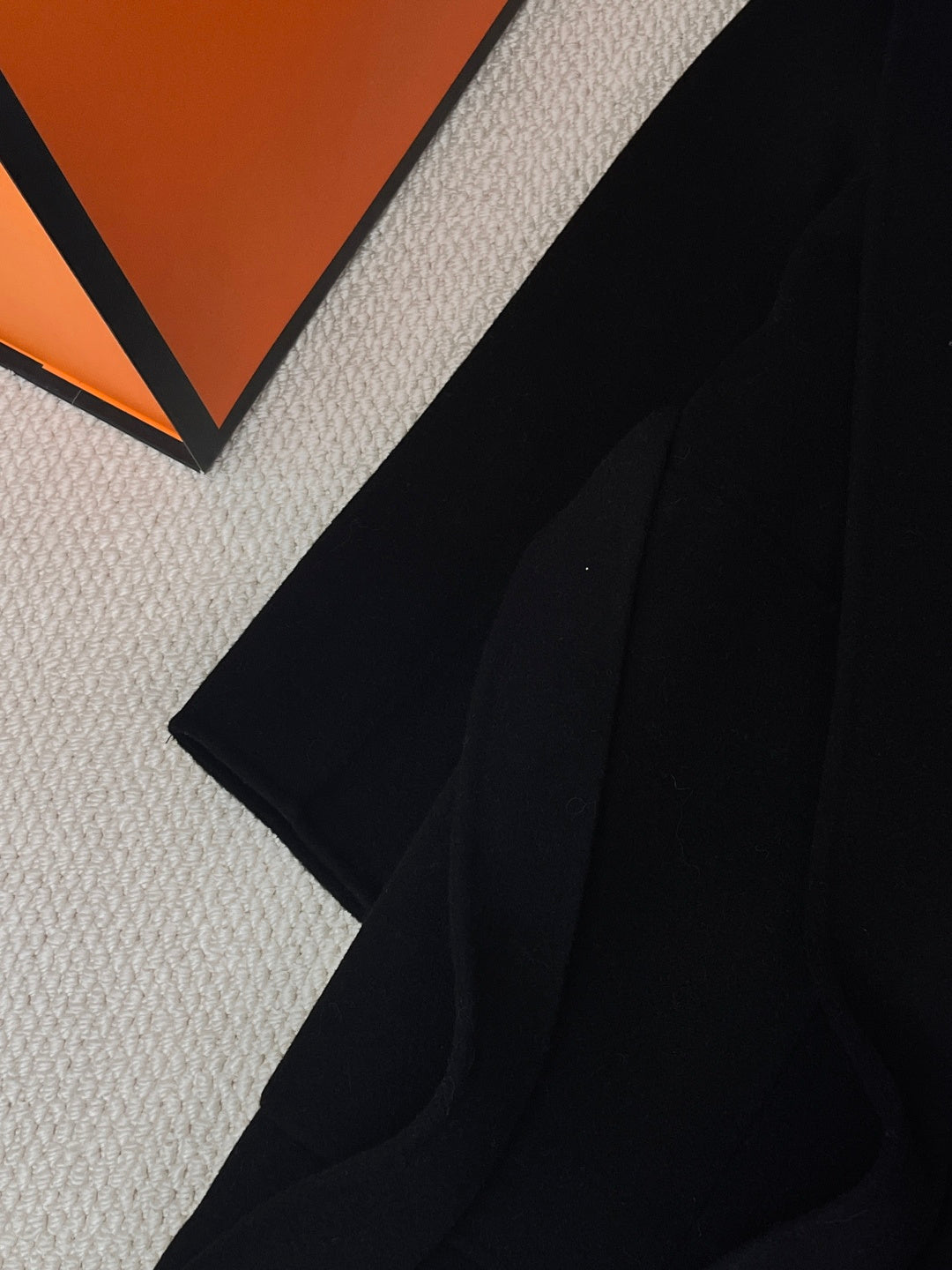 HERMES 25S LAPEL-COLLAR CASERE COAT 210