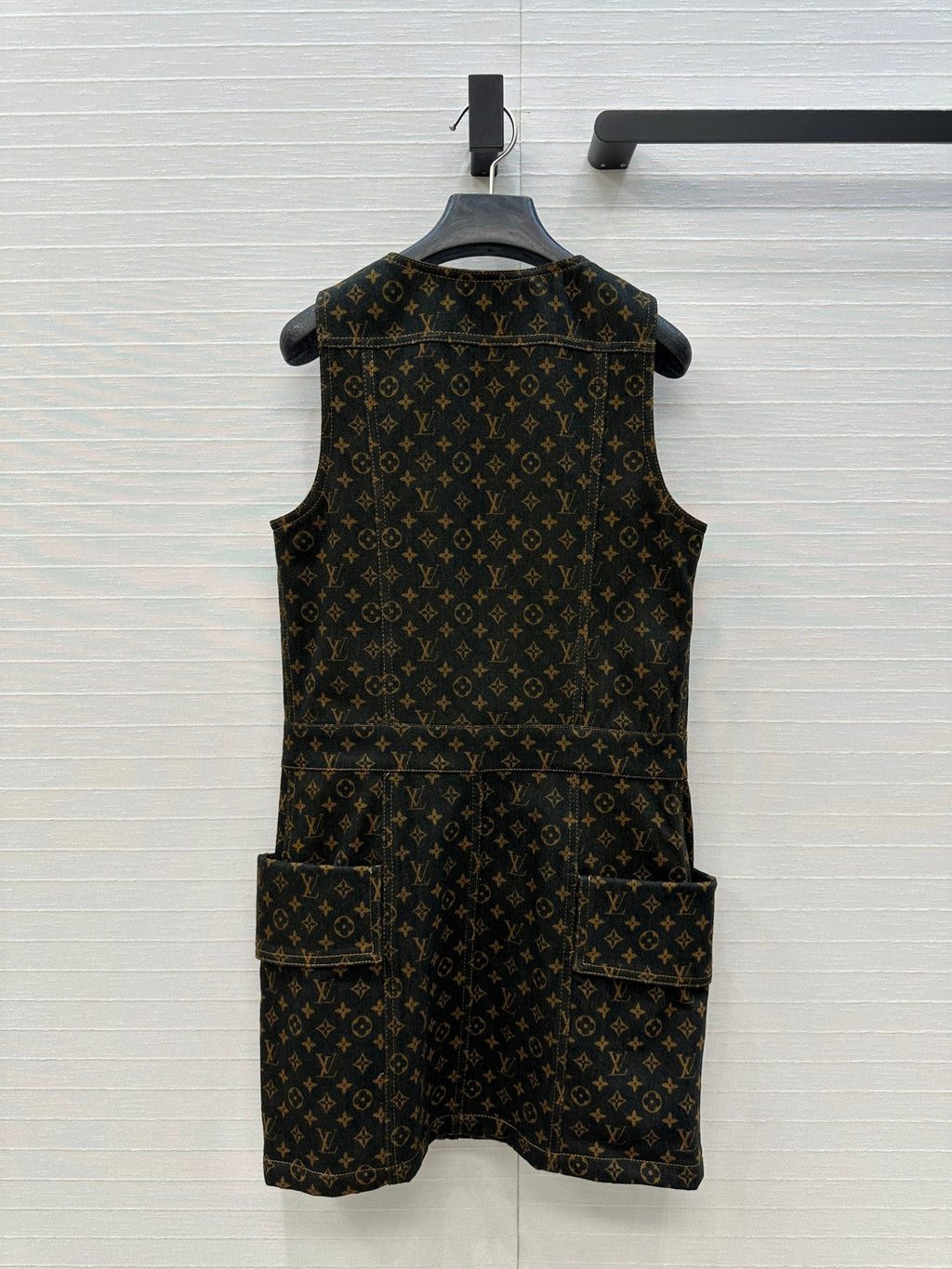 LOUIS VUITTON LV DENIM SLEEVELESS DRESS WITH LOGO 264410