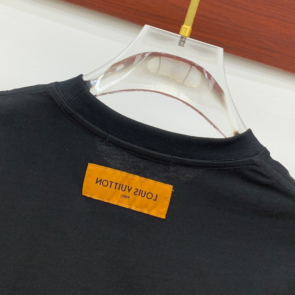 LOUIS VUITTON LV T-SHIRT COLORFUL LOGO IN BLACK COTTON 238877
