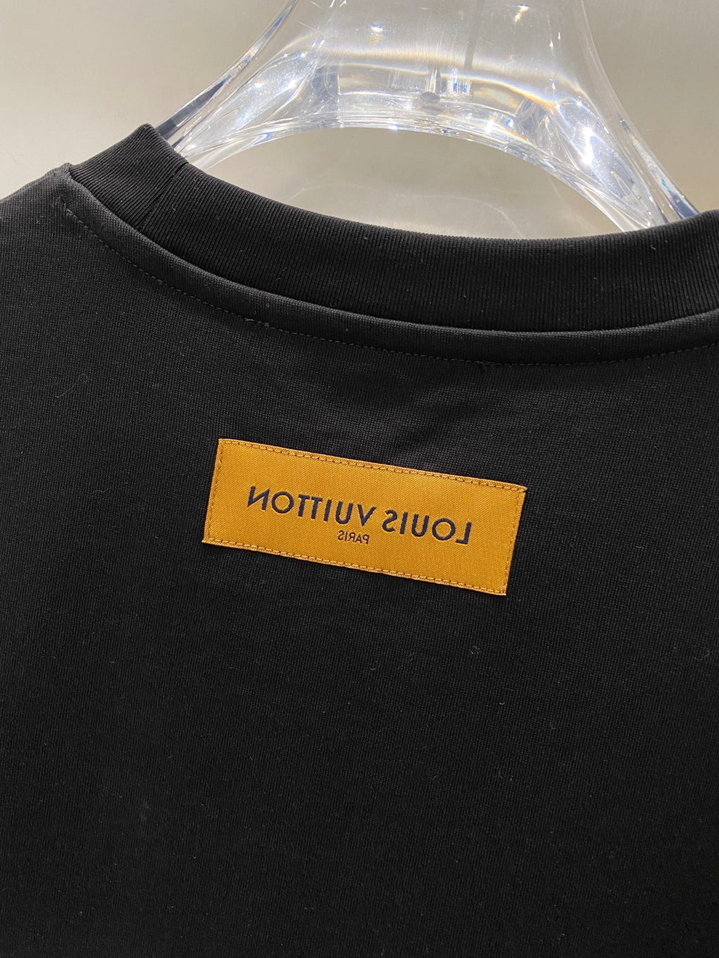 LOUIS VUITTON LV BLACK COTTON T-SHIRT 238845