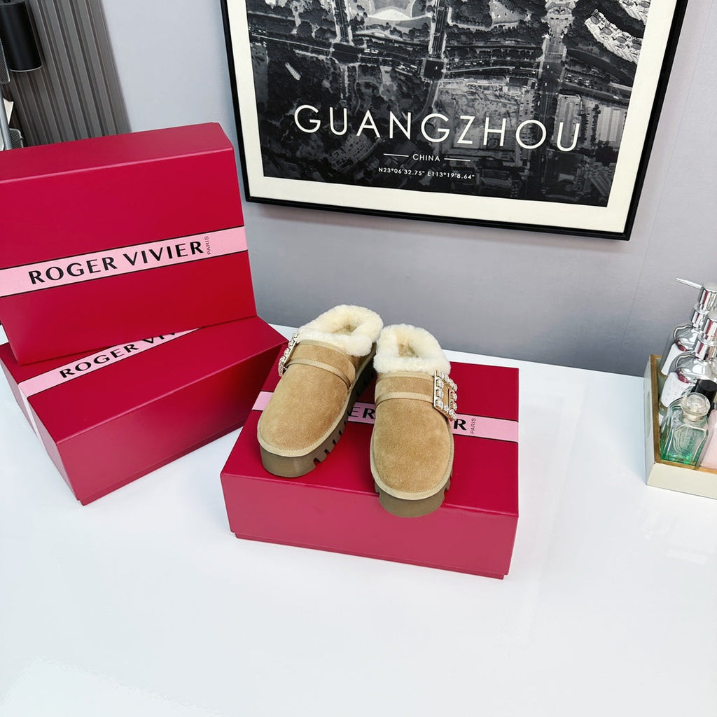 VIV WINTER PLATFORM MULES IN BROWN SUEDE