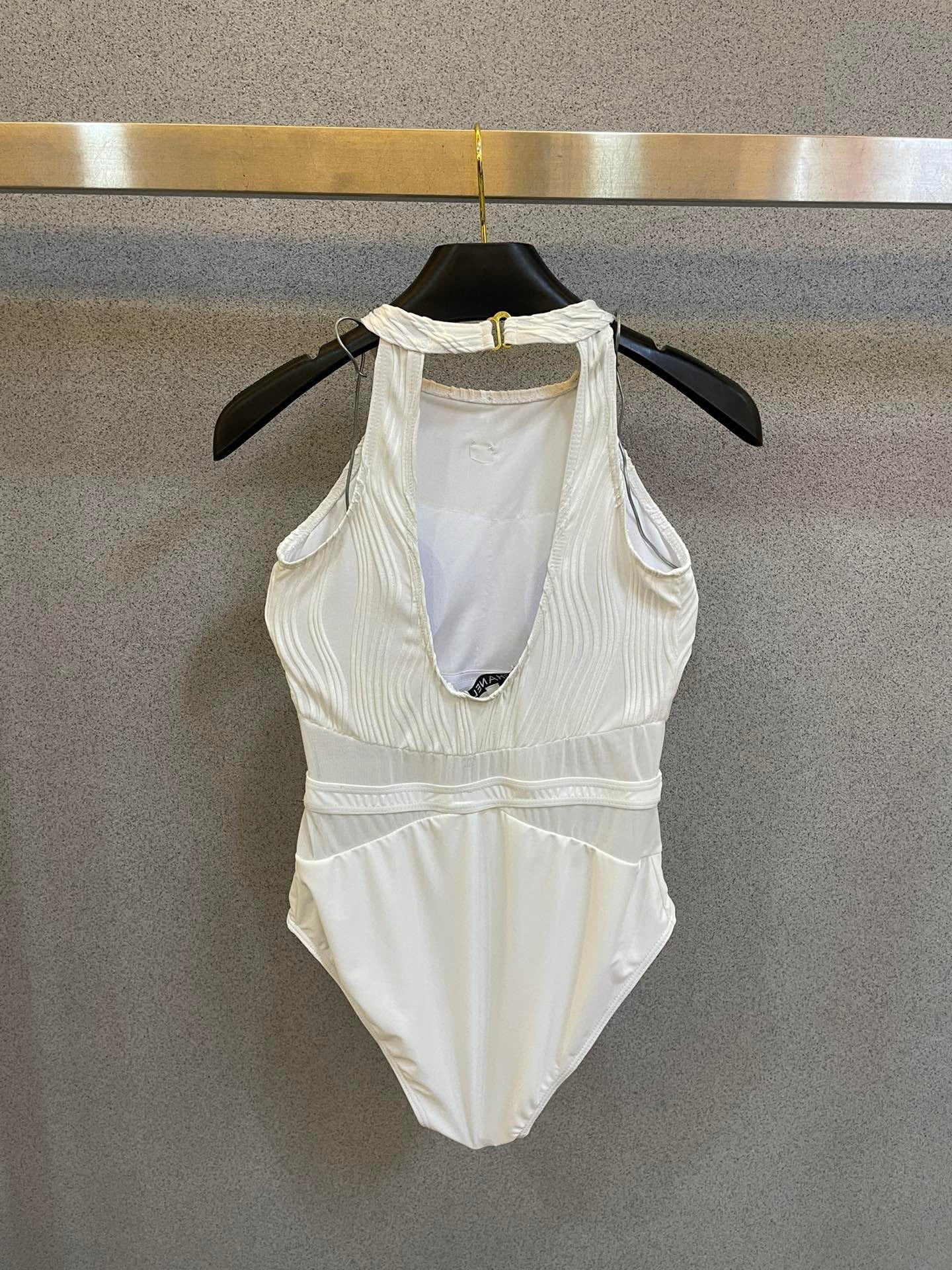 CHANEL BIKINI SWIMSUIT SET IN WHITE 573555