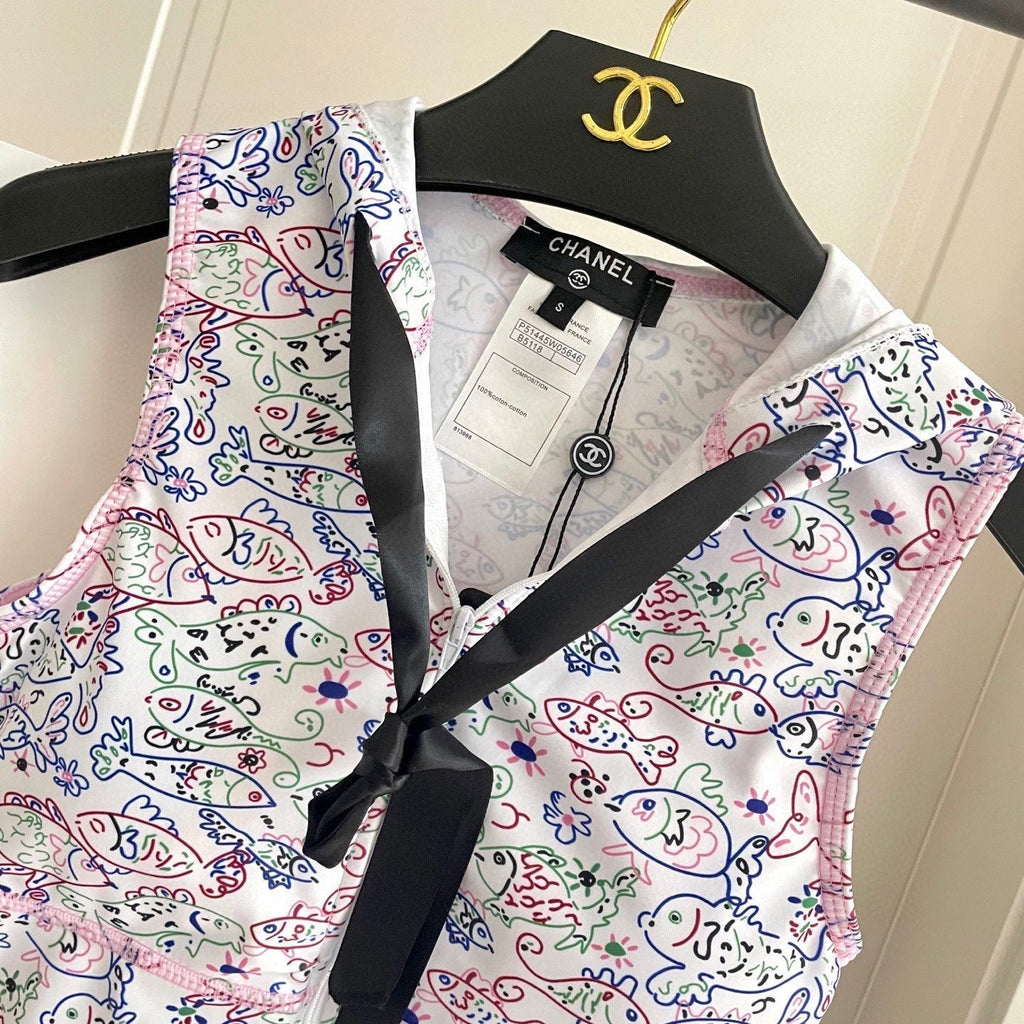 CHANEL BIKINI SWIMSUIT SET IN WHITE AND FISH COLORFUL PRINTED 604253