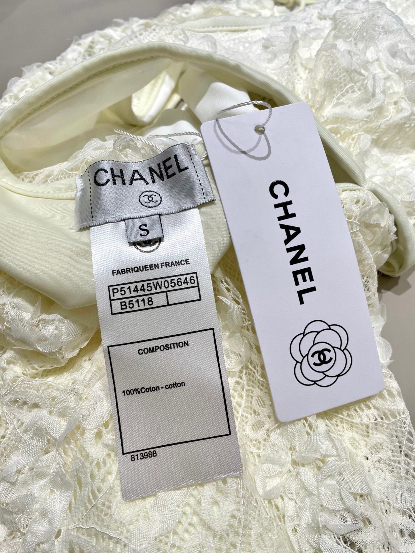 CHANEL BIKINI SWIMSUIT SET IN WHITE LACE FABRIC 613726