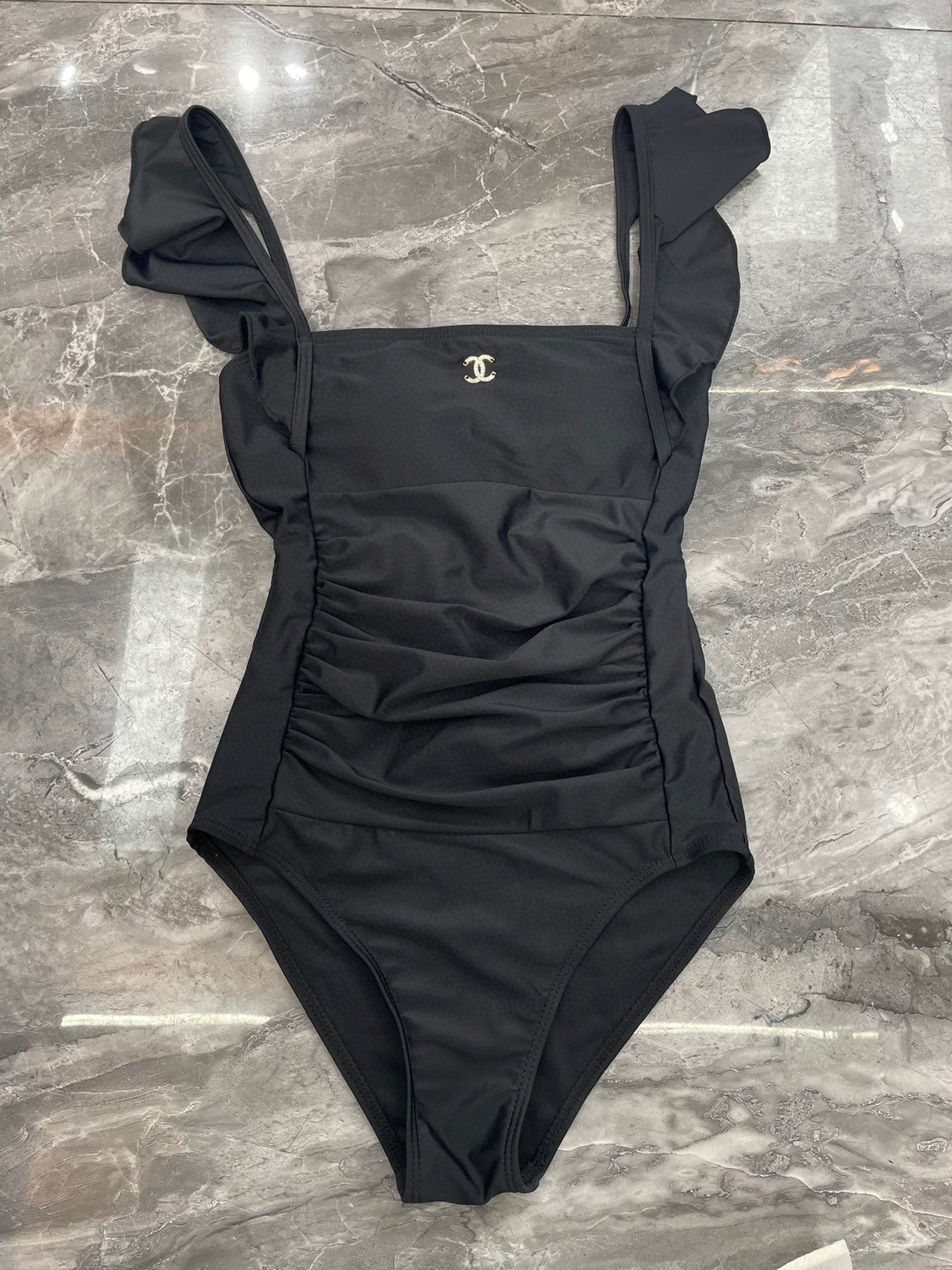 CHANEL BIKINI SWIMSUIT SET IN BLACK ATTACHED WITH GOLD METAL LOGO 615196