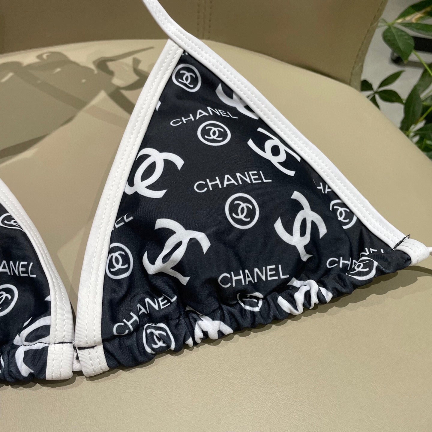 CHANEL BIKINI SWIMSUIT IN BLACK AND WHITE AND PRINTED 627825