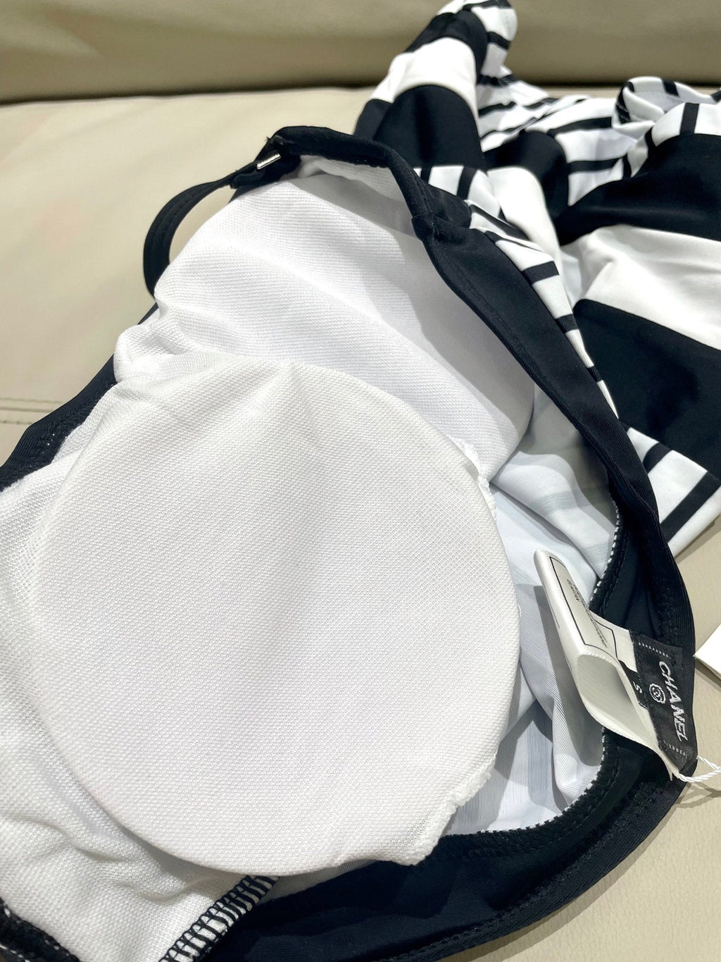 CHANEL BIKINI SWIMSUIT SET IN WHITE WITH BLACK VERTICAL STRIPES 633258