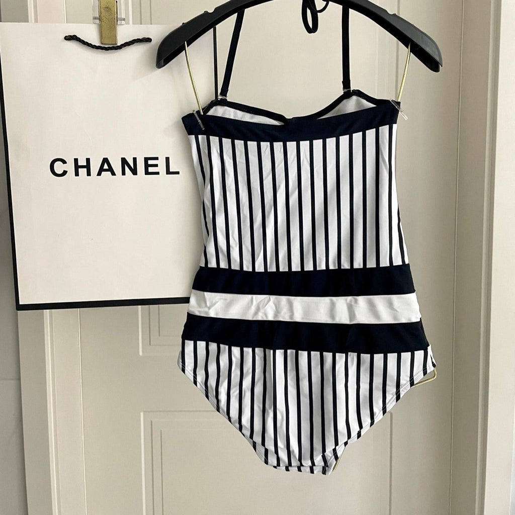 CHANEL BIKINI SWIMSUIT SET IN WHITE WITH BLACK VERTICAL STRIPES 633258