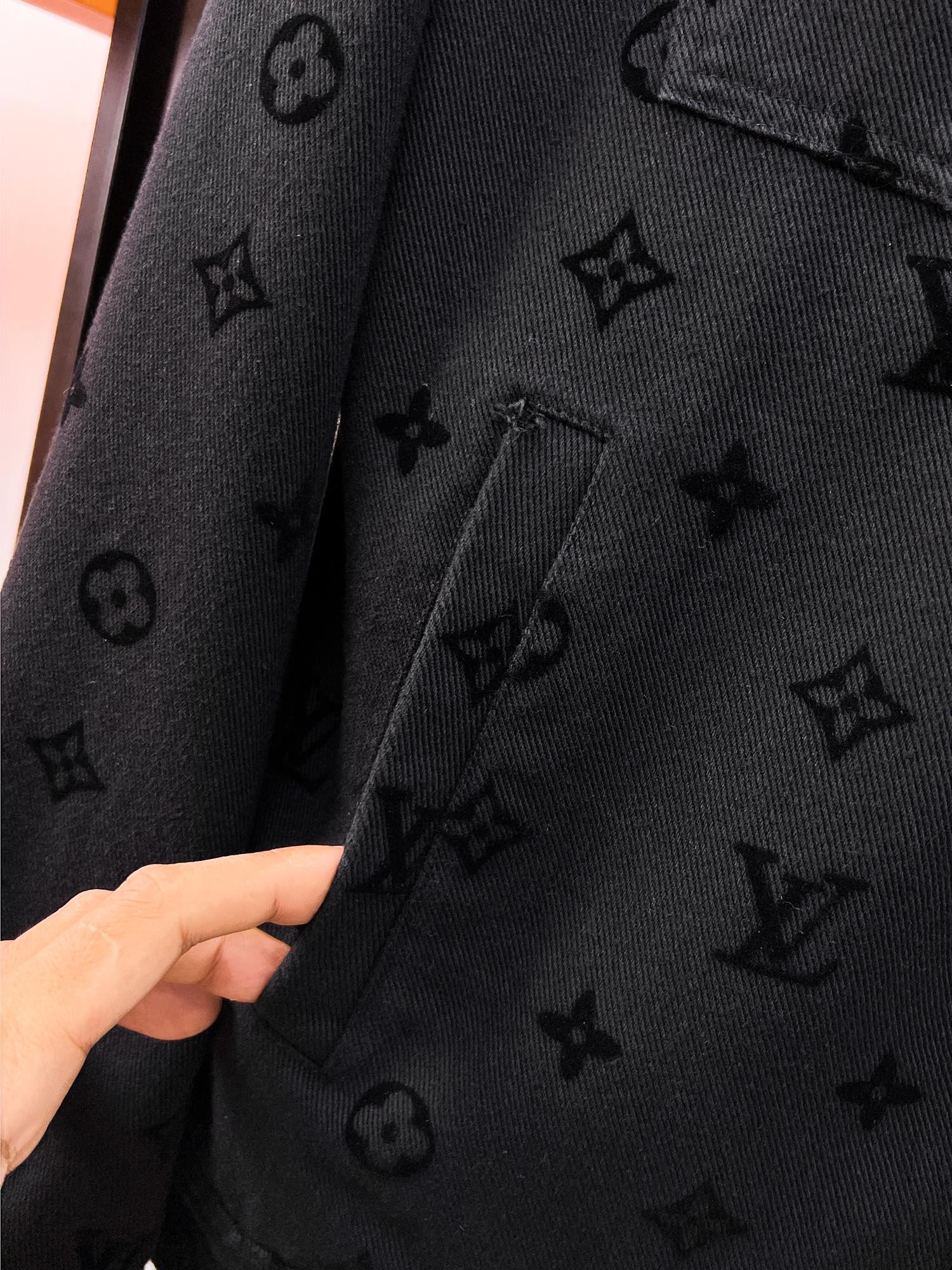 LOUIS VUITTON LV BLACK MONOGRAM DENIM JACKET 239525