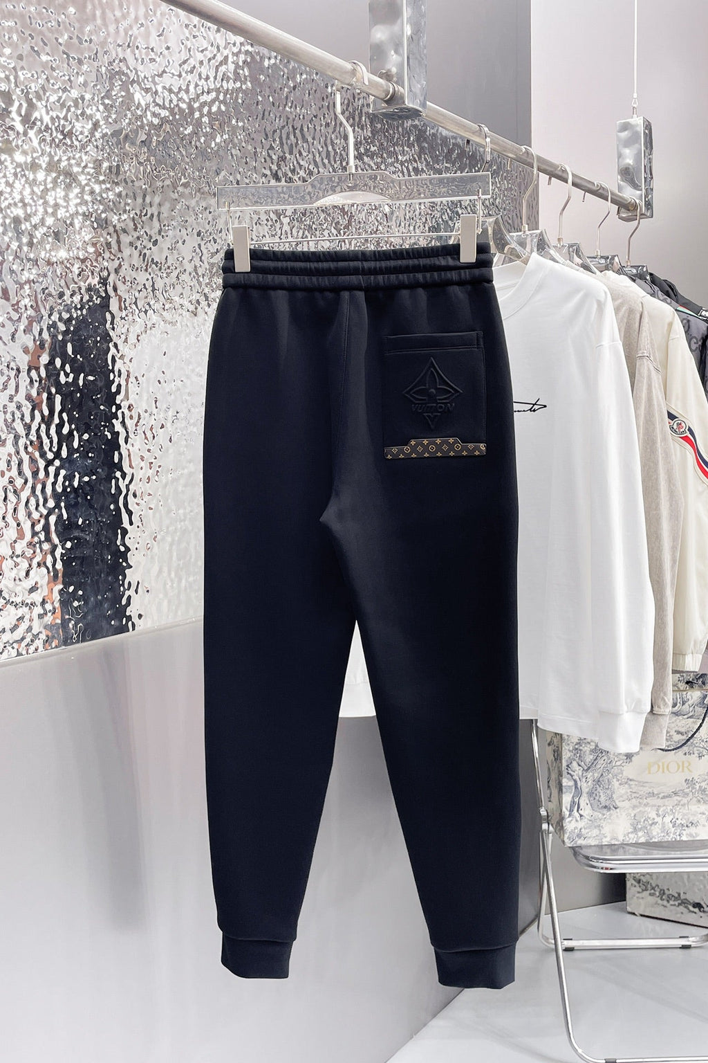 LOUIS VUITTON LV BLACK TROUSERS 239504
