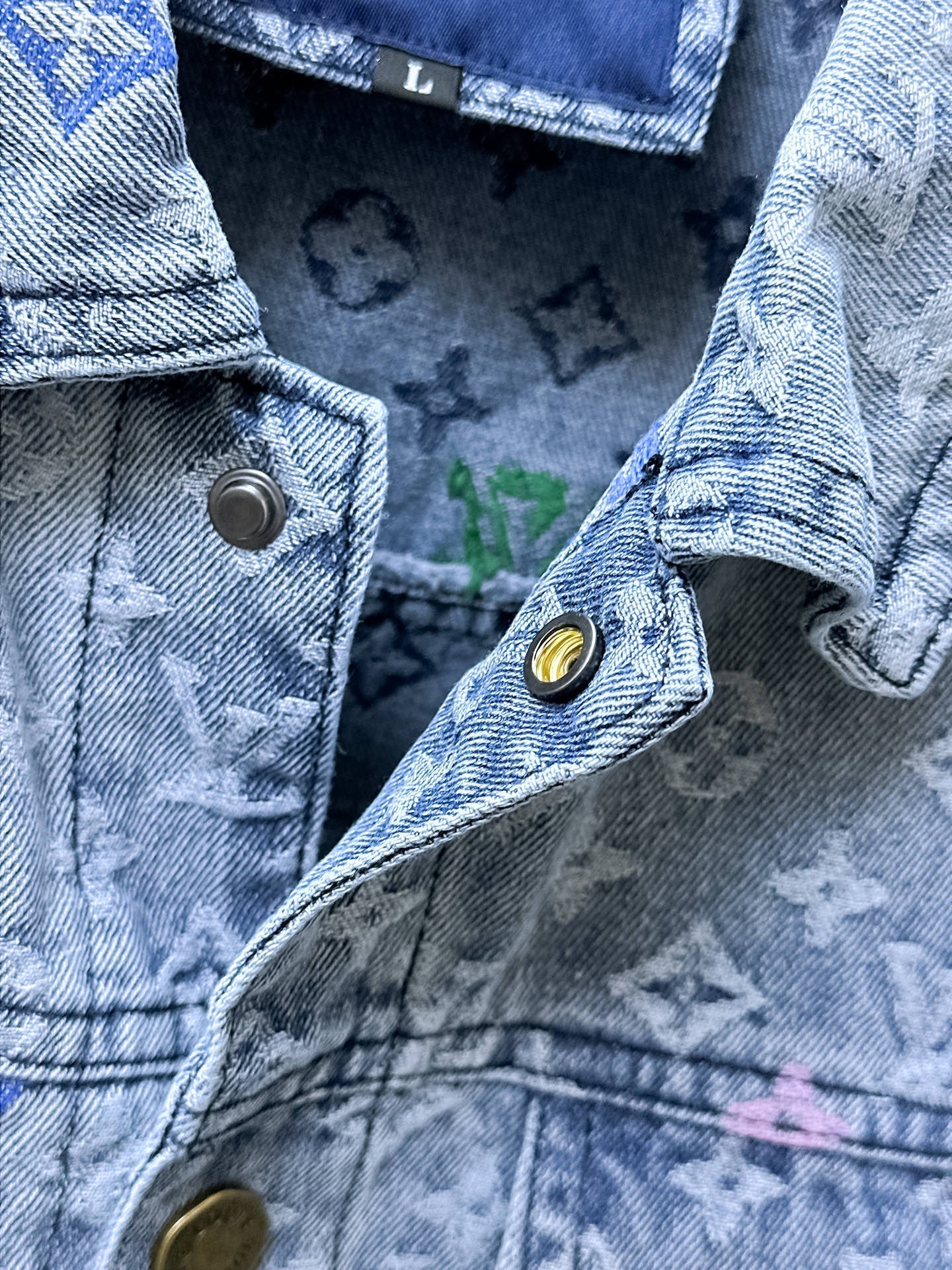 LOUIS VUITTON LV SHIRT JACKET IN LIGHT BLUE MONOGRAM CRAGGY DENIM 239125