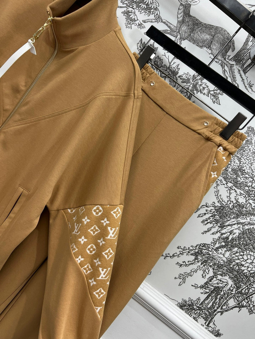 LOUIS VUITTON LV 25S ZIPPER JACKET WITH STANDING COLLAR 263107