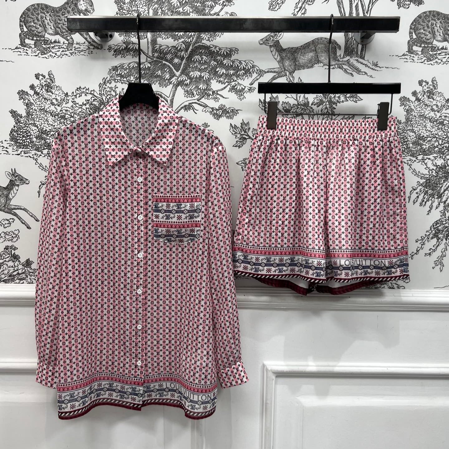 LOUIS VUITTON LV 25S SHIRT SHORTS SET IN POLYESTER 263071