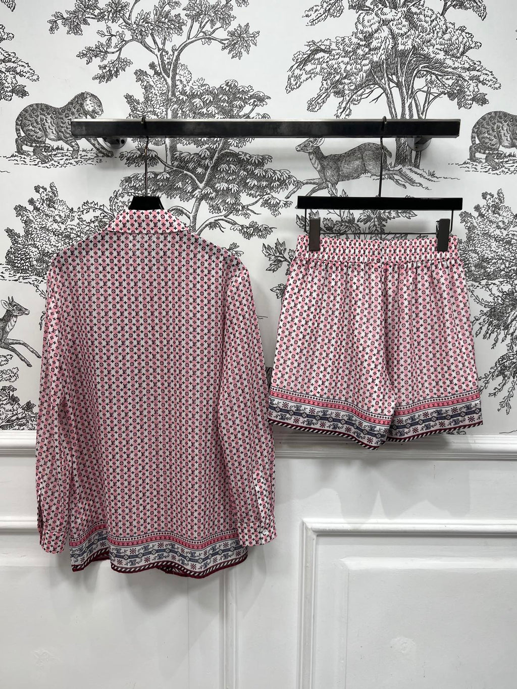LOUIS VUITTON LV 25S SHIRT SHORTS SET IN POLYESTER 263071