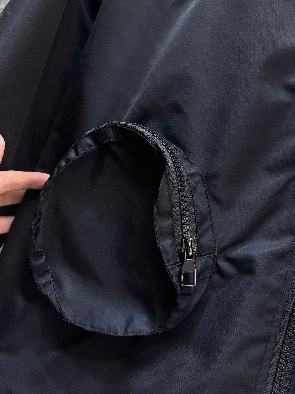 LOUIS VUITTON LV BLACK JACKET 239556