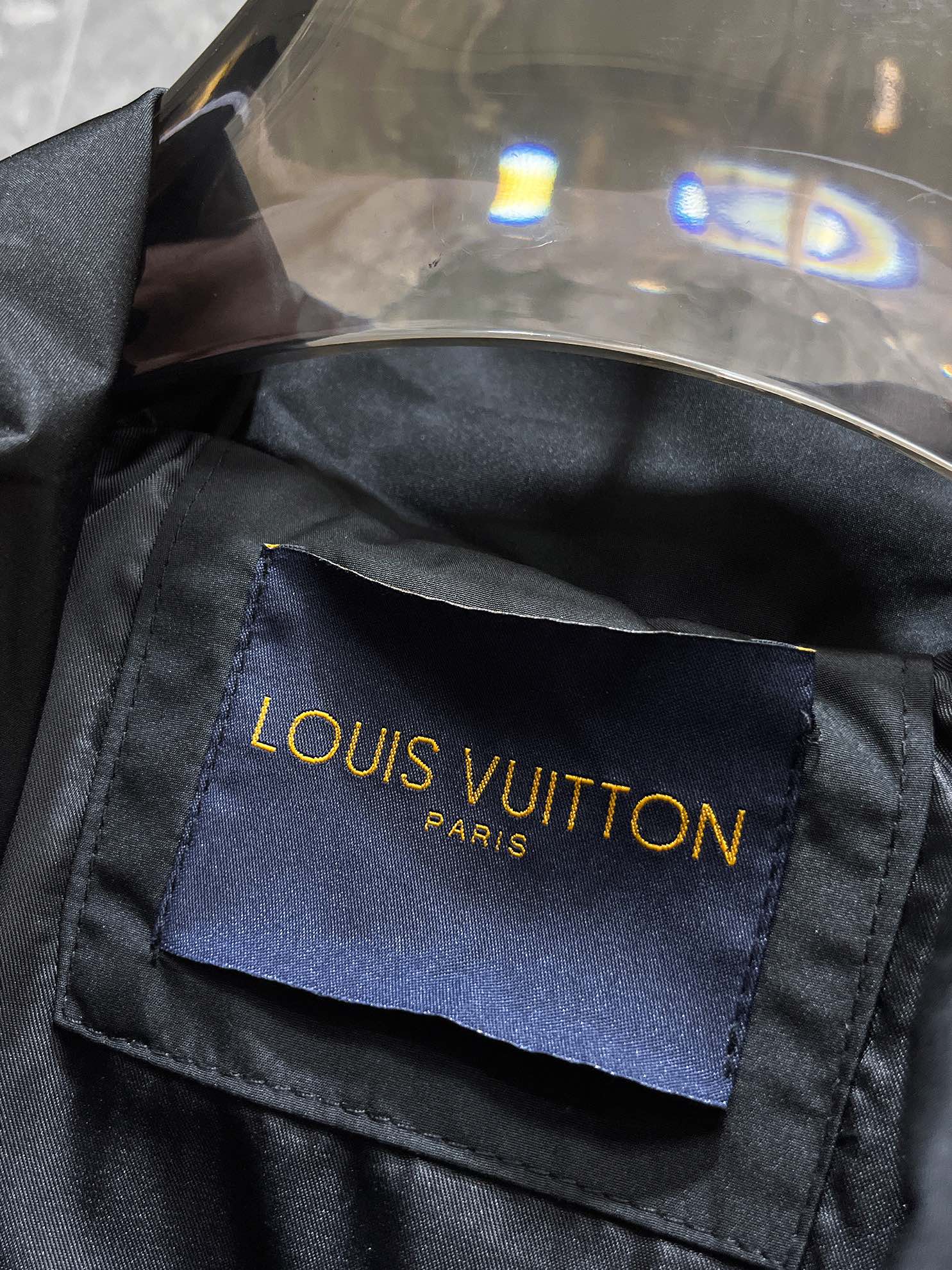 LOUIS VUITTON LV BLACK JACKET 239561