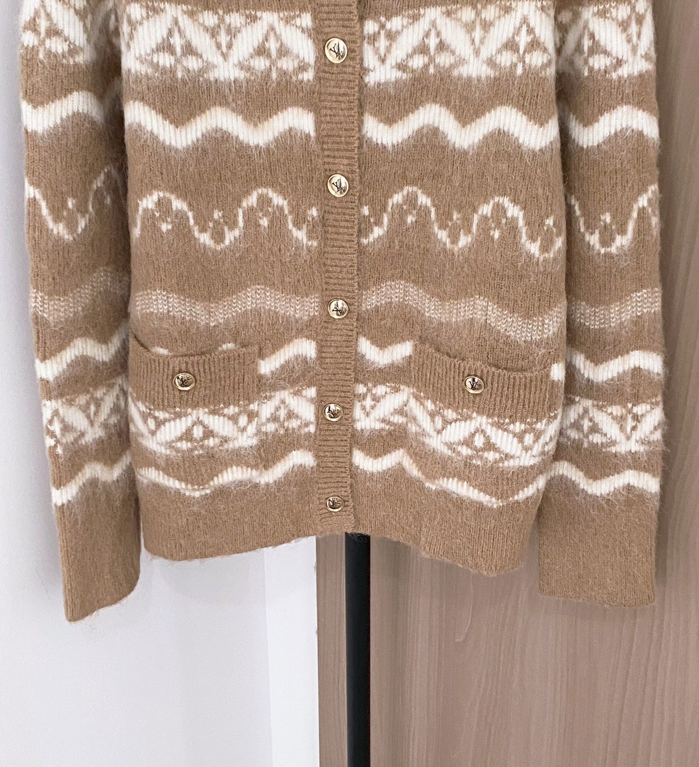 LOUIS VUITTON LV 25S CARDIGAN 89270