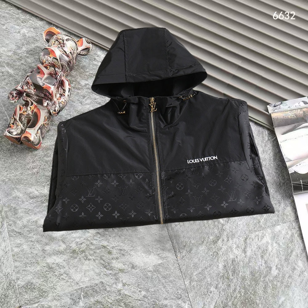 LOUIS VUITTON LV BLACK HOODED JACKET 239167
