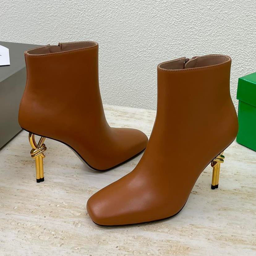 BOTTEGA VENETA KNOT ANKLE BOOT IN BRONZE BROWN CALFSKIN WITH GOLD METAL HEEL 9 CM