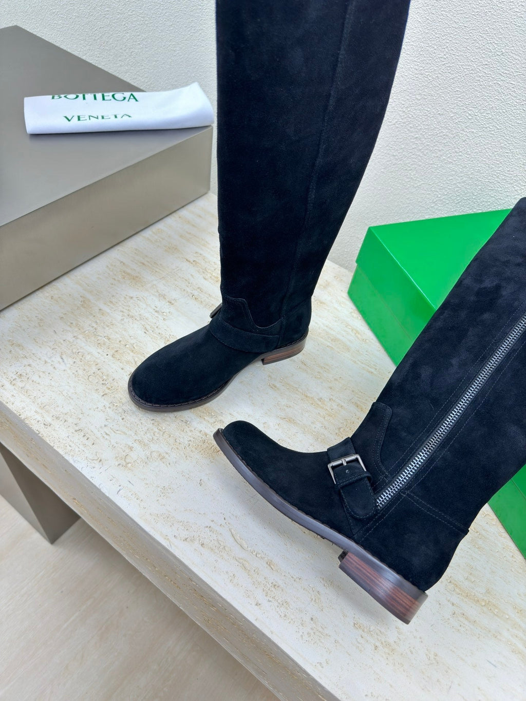 BOTTEGA VENETA KNEE HIGH BOOT IN BLACK SUEDE