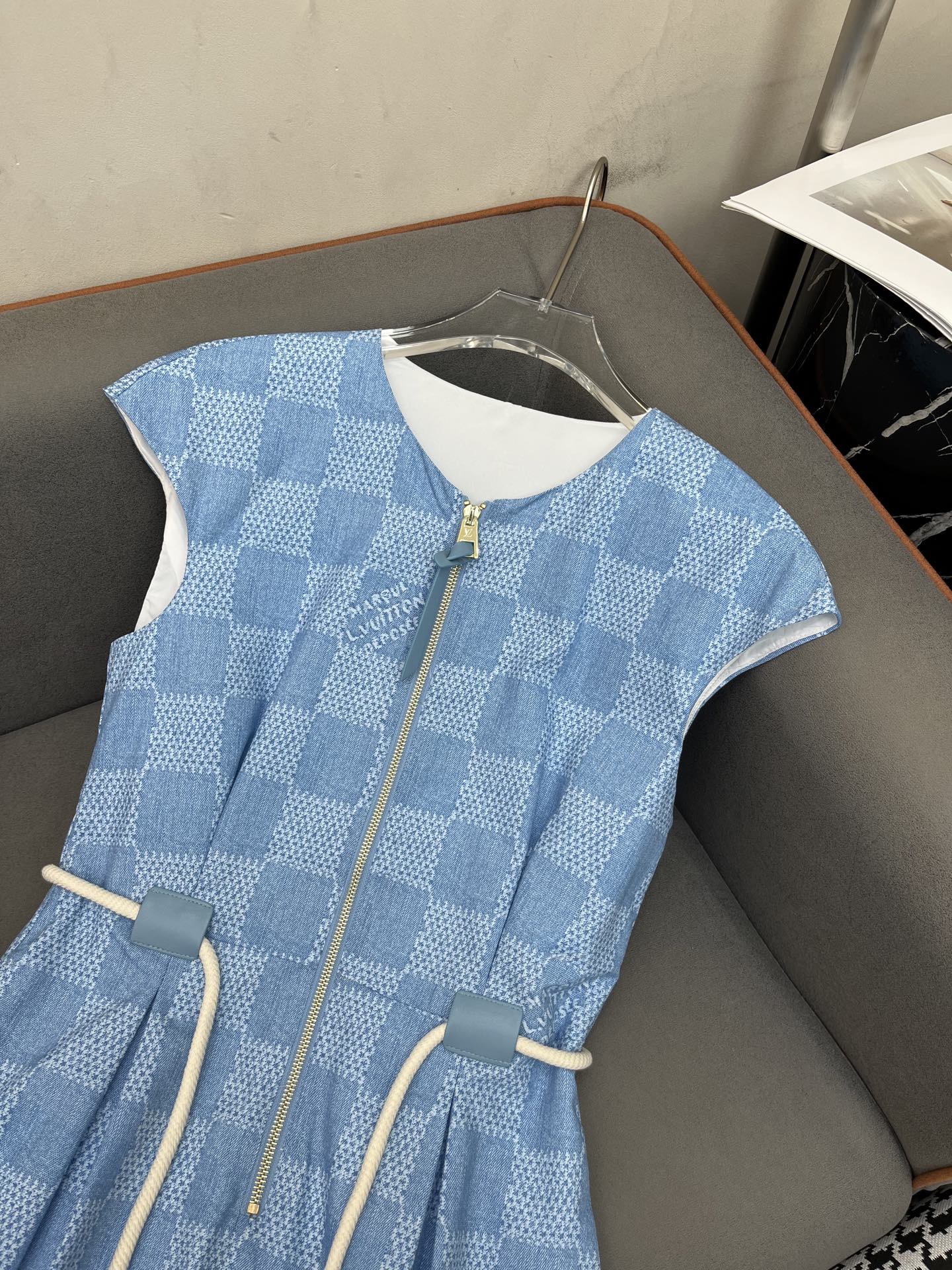 LOUIS VUITTON LV FRONT ZIP SLEEVELESS DRESS BLUE 25S IN POLYESTER 266638