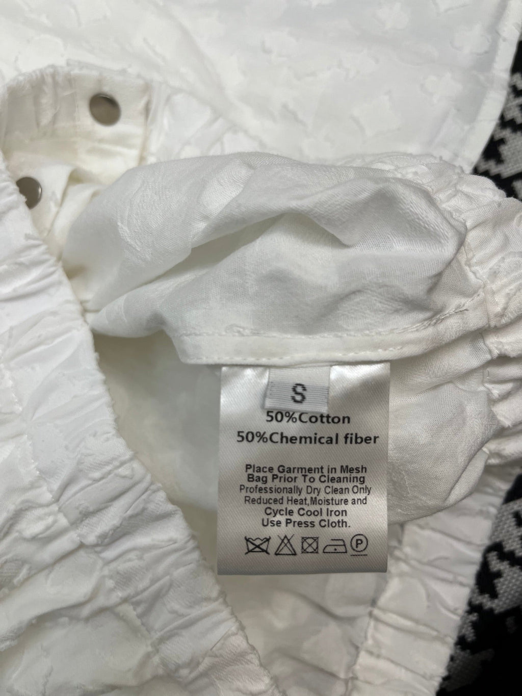 LOUIS VUITTON LAPEL VEST JACQUARD MONOPOLY WHITE 266718