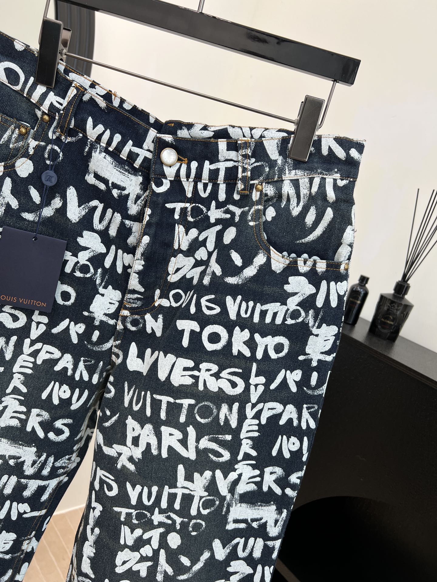 LOUIS VUITTON LV 25S JEANS 0163