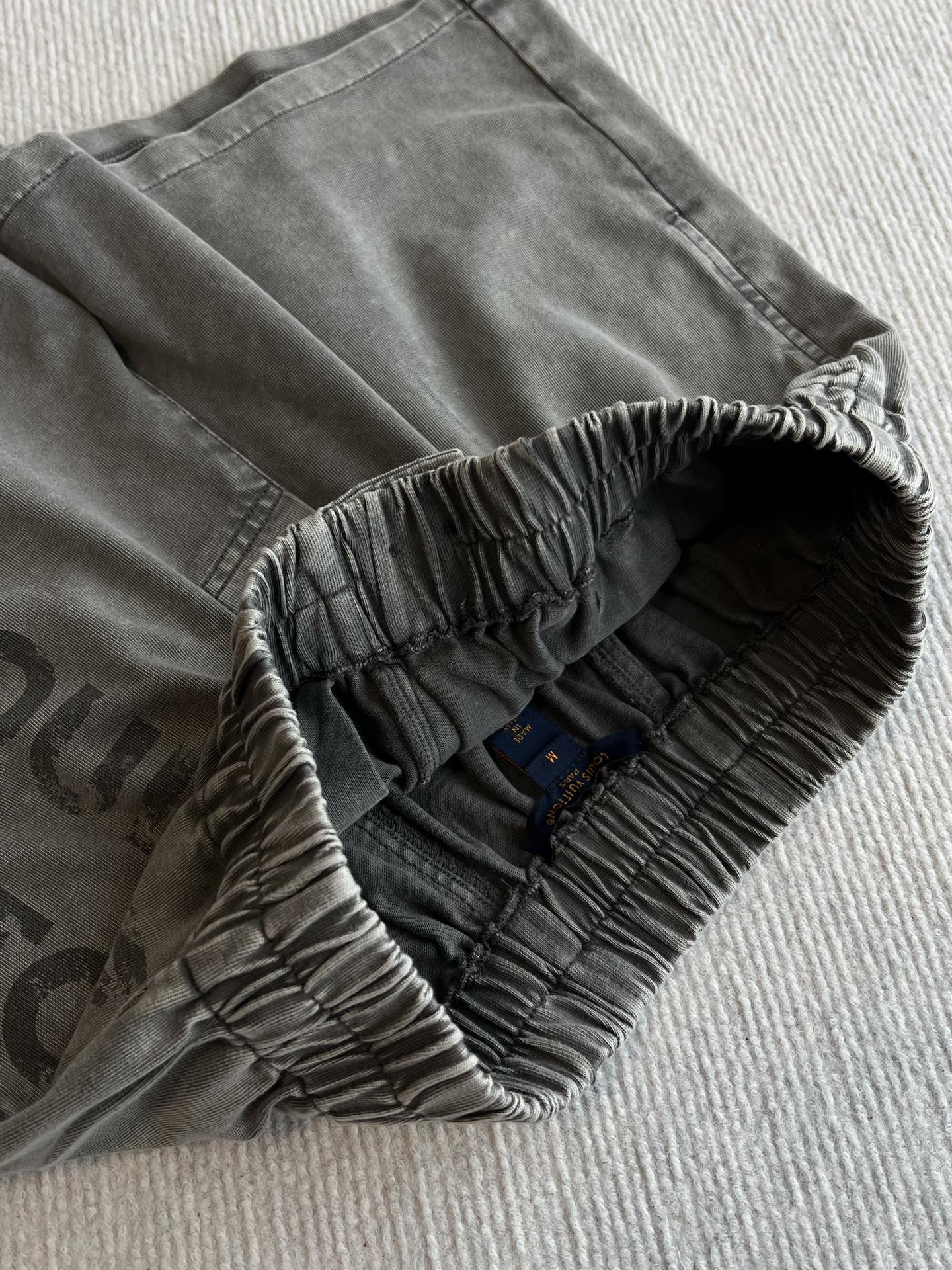LOUIS VUITTON LV TIE-DYE SHORTS 269639
