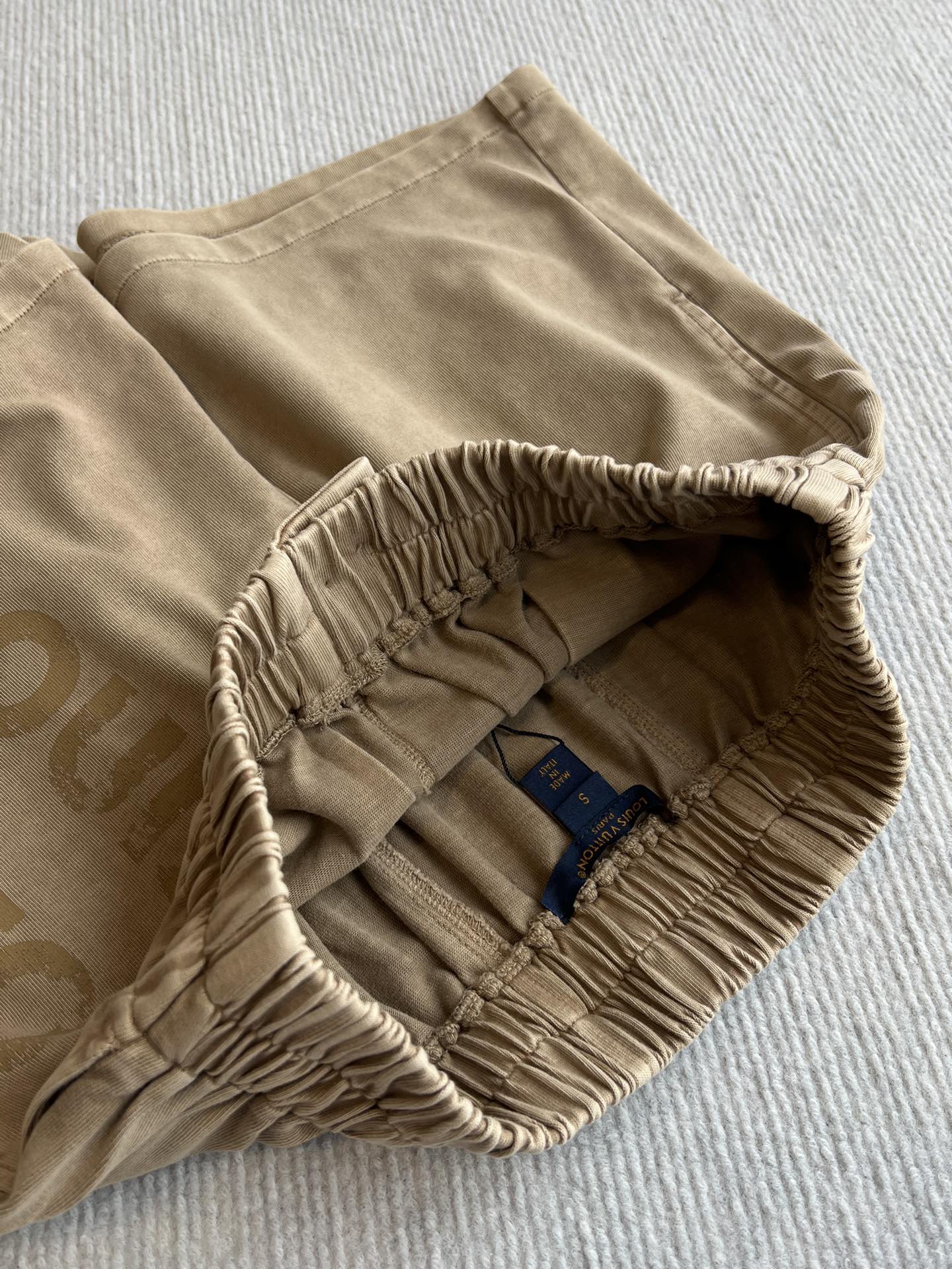 LOUIS VUITTON LV TIE-DYE SHORTS 269642