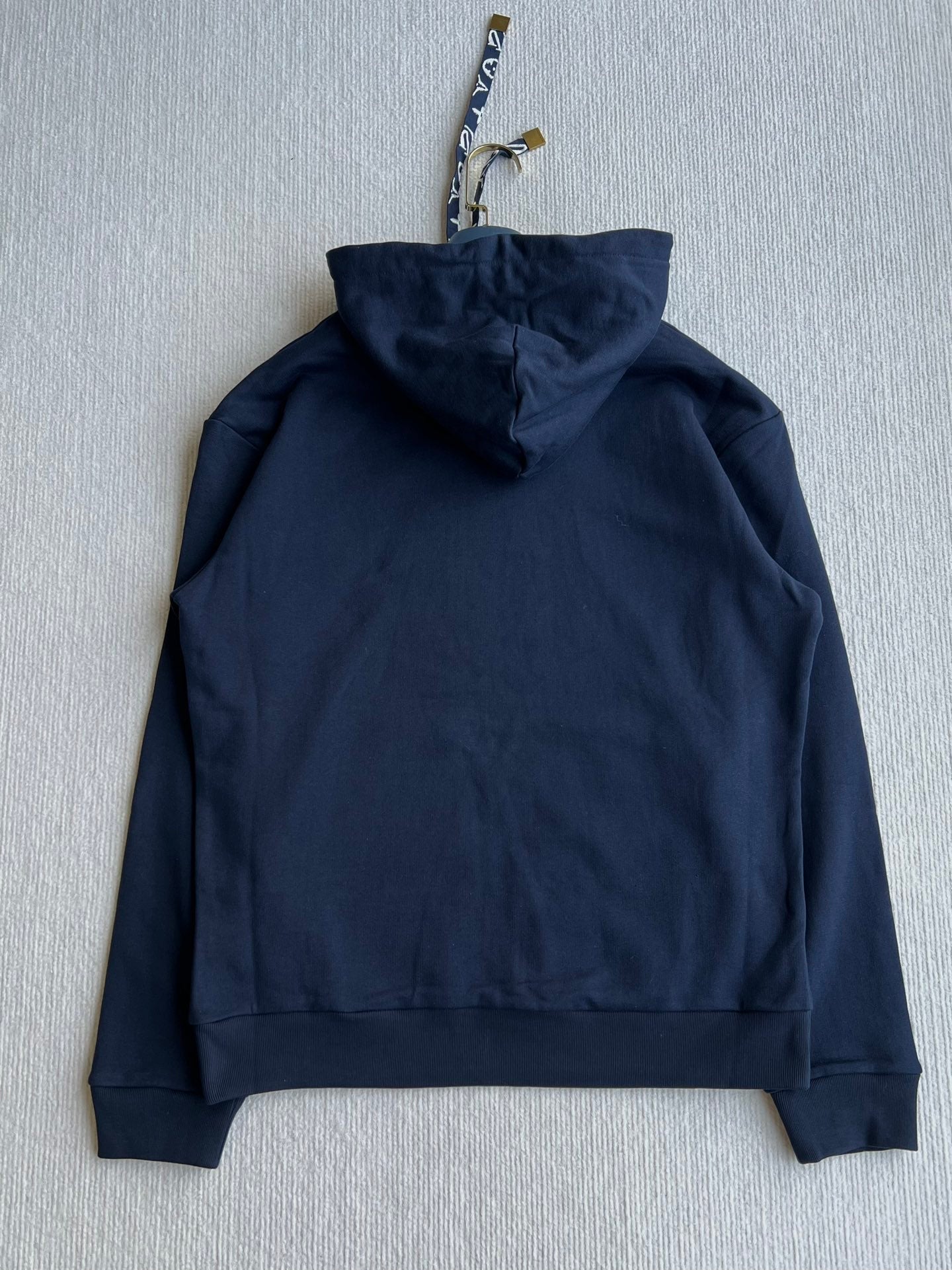 LOUIS VUITTON LOUIS VUITTON HOODED SWEATSHIRT 275702