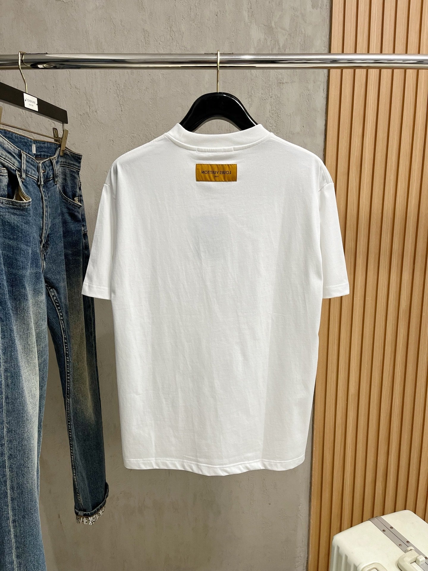 LOUIS VUITTON LV T-SHIRT IN WHITE COTTON LOGO PRINT 238865