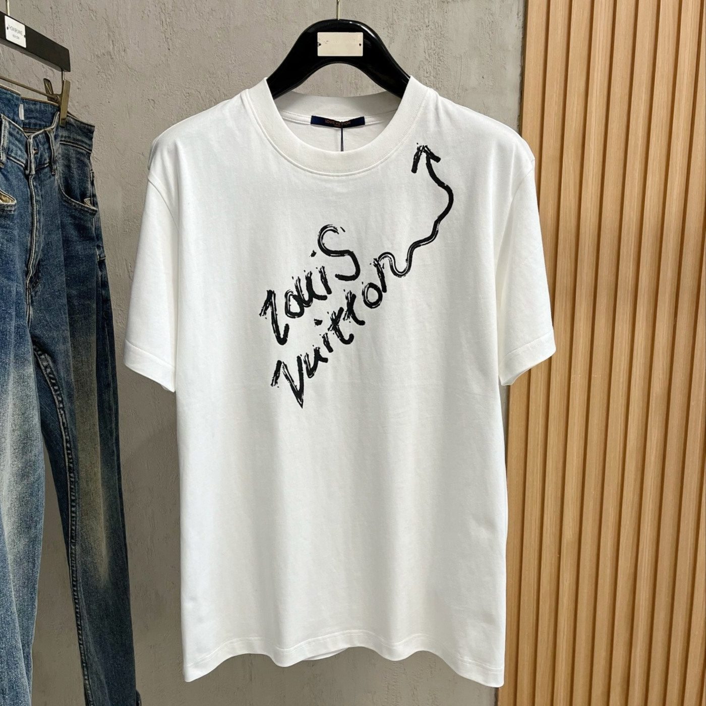 LOUIS VUITTON LV T-SHIRT IN WHITE PURE COTTON LOGO PRINT 238775