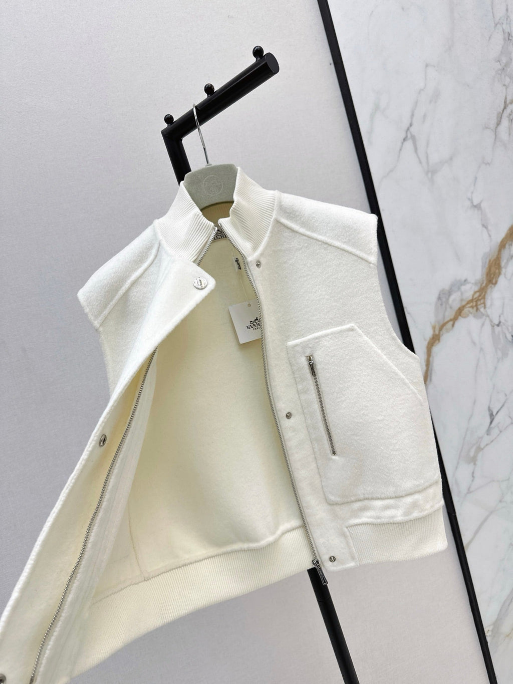 HERMES HERMES 25S SLEEVELESS JACKET 526962